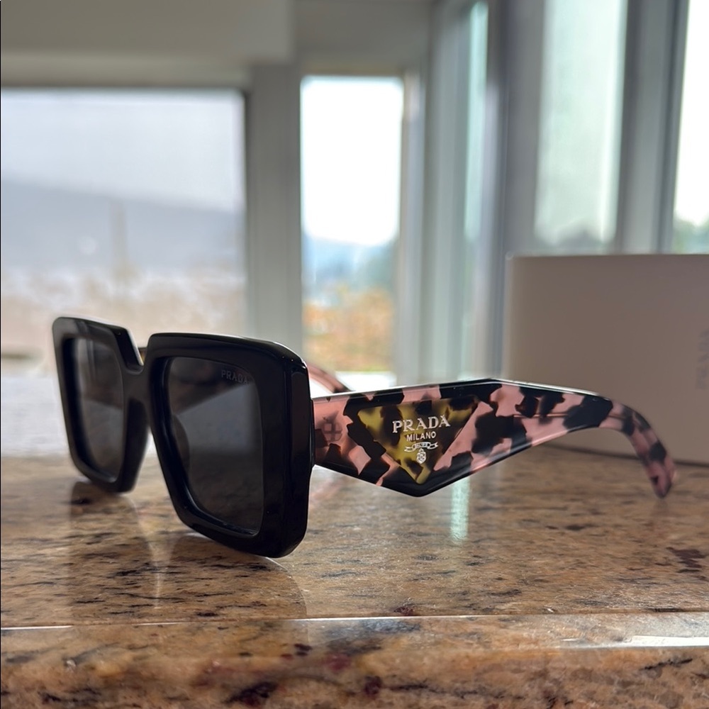 Prada Black and Pink Women's Sunglasses